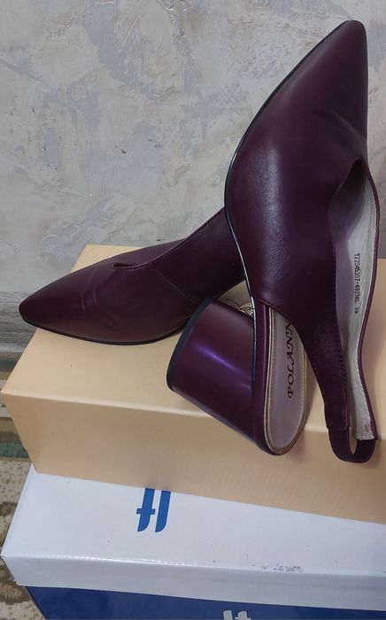 Продам шикарные босоножки