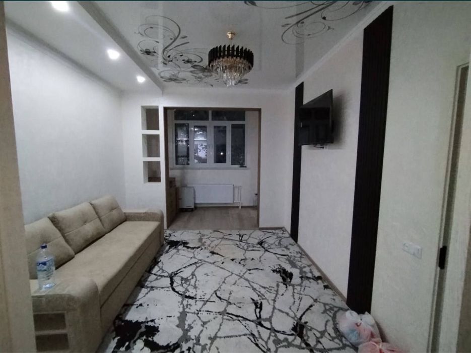 Chilonzor metro yonida joylashgan