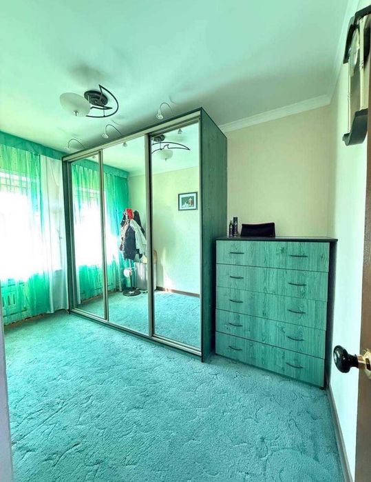 5/4/4 М.Горький Генерал Петрова 105м2 Балкон 2х6 77 серия Мебель тех.