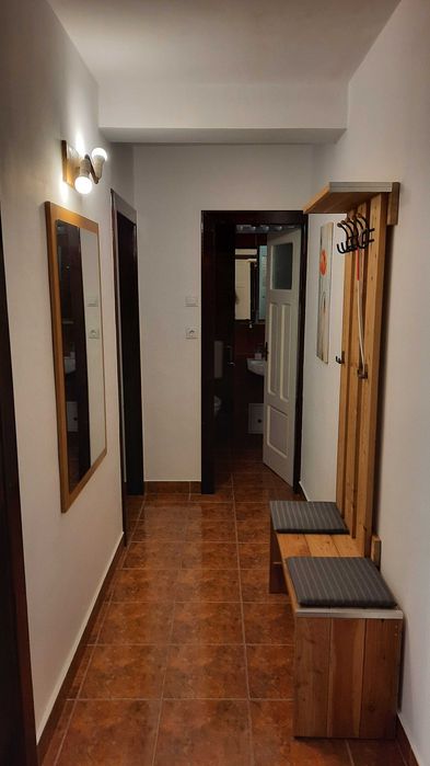 PF inchiriez apartament 2 camere Strand de inchiriat Posta chirie parter