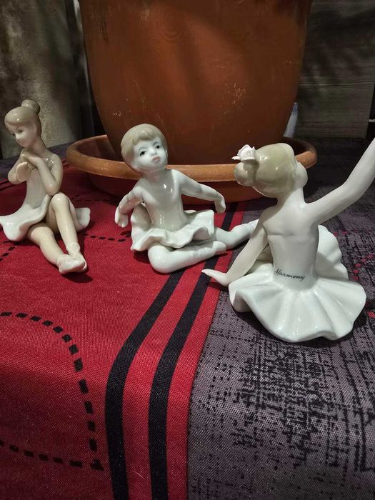Порцеланови балерини