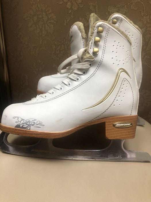 Продам коньки 35р-р