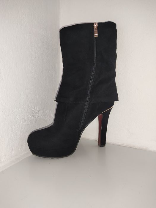 Продам зимние полусапожки в отличном состоянии.