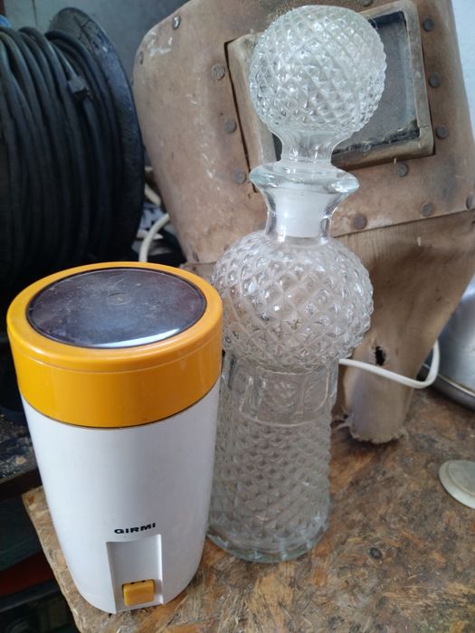 Ретру колекционерски вещи социализма НРБ ГДР СССР
Продавам следните ре