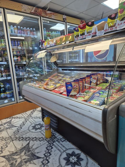 Vand Lada frigorifica pentru mezeluri