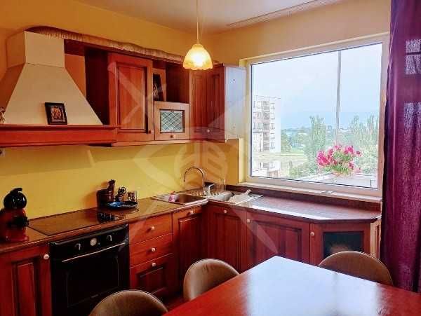 Страхотен многостаен апартамент в Кючук Париж!