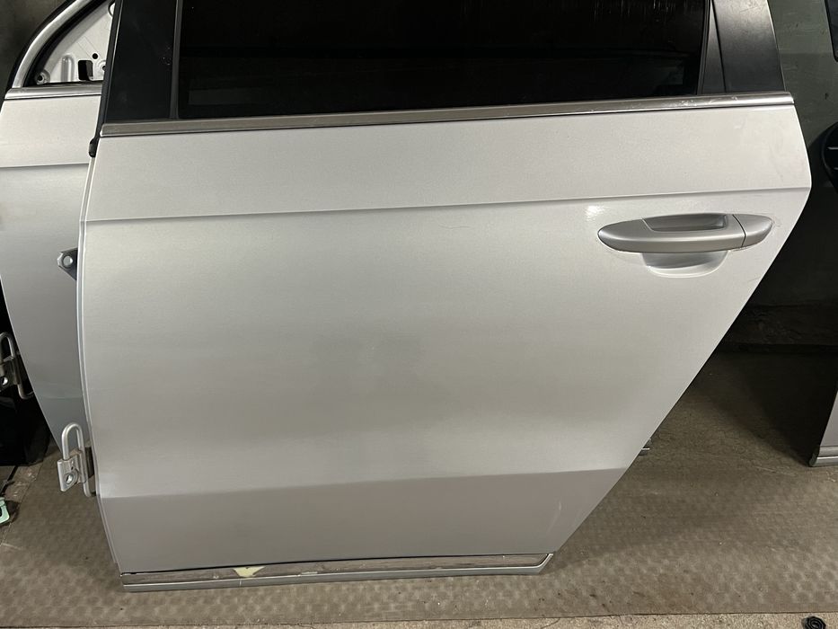 Врати за VW Passat B7 LA7W