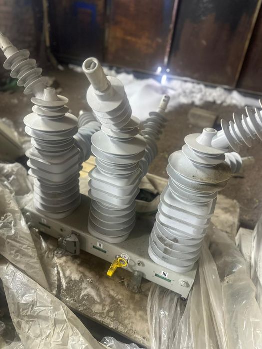 Реклоузер (Вакуумный выключатель)