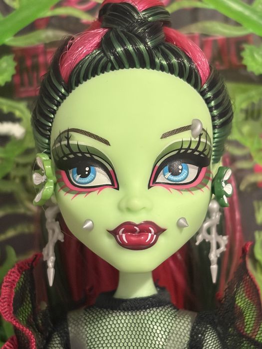 Венера Монстер Хай Monster High