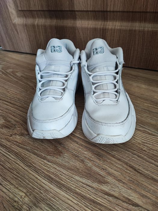 Маратонки Air Jordan UK5 EUR38