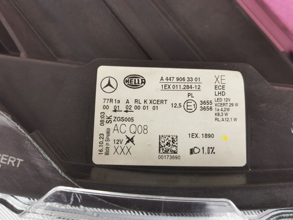 Far/Faruri Mercedes W447
