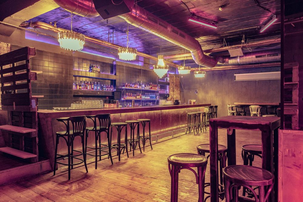 Зала под наем-събития/парти/снимки/кoрпоративни събития/team building