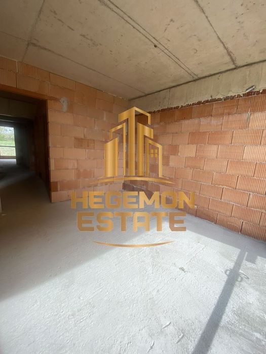 Продава се Тристаен апартамент в Варна, Левски - 67 кв.м за 1474 €/кв.м - Снимка #3