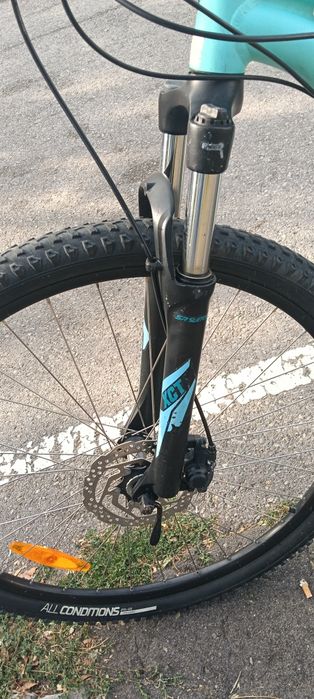 Велосипеди 27,5 Цола 2 броя Scott и Specialized