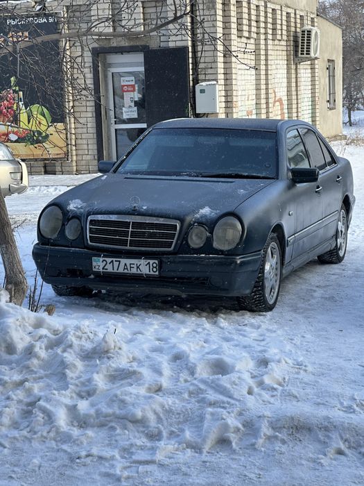 Mercedes Benz  лупарик