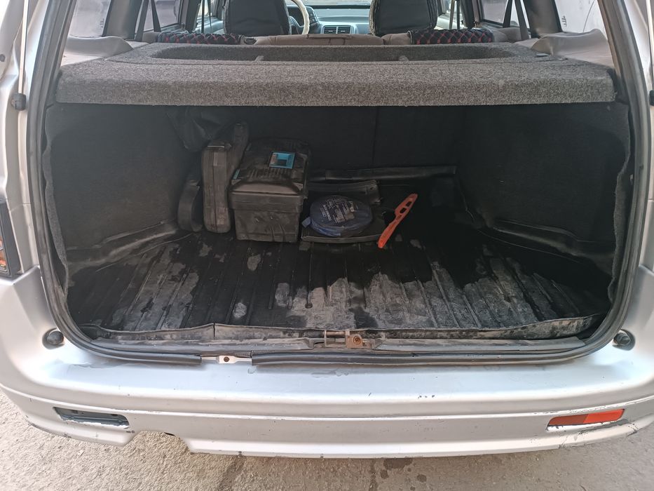 Продам ваз 2111.