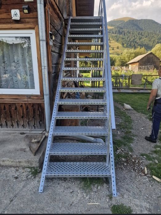 scarii metalice zincate exterioare și pentru incendii , platforme, pod