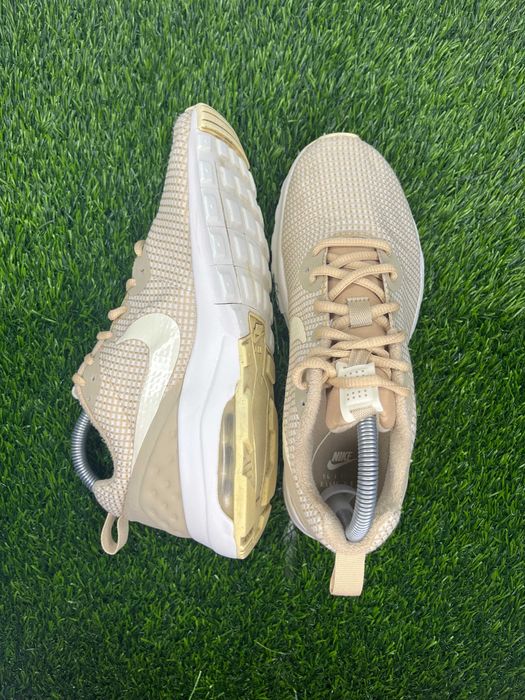 Nike Air Max Motion 'Mushroom' Дамски Маратонки