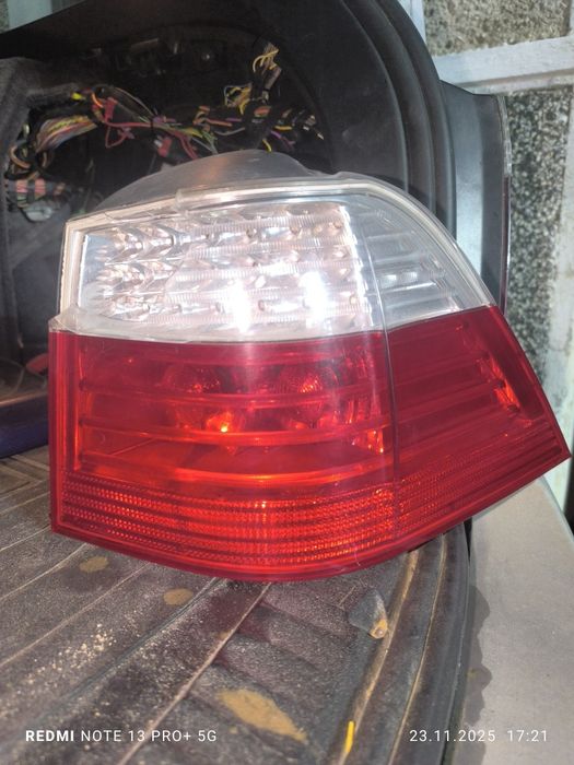 Десен стоп за БМВ е61 фейс, работещ, счупен външно