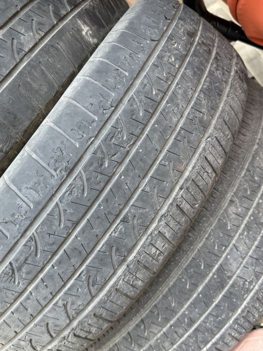 Продам комплект шин Yokohama