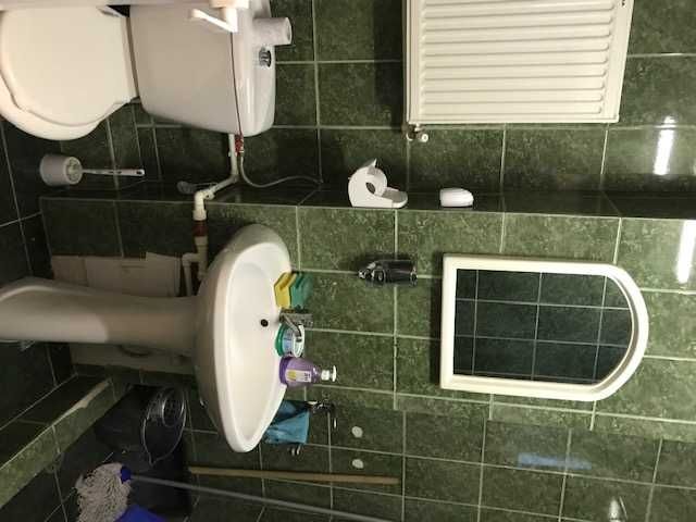 Inchiriez spatiu comercial