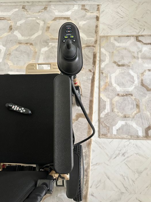 Коляска инвалидная