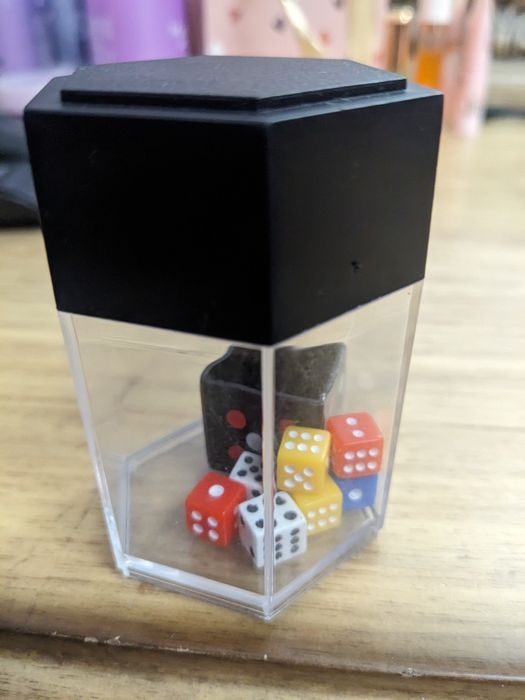 Продам игрушка фокус