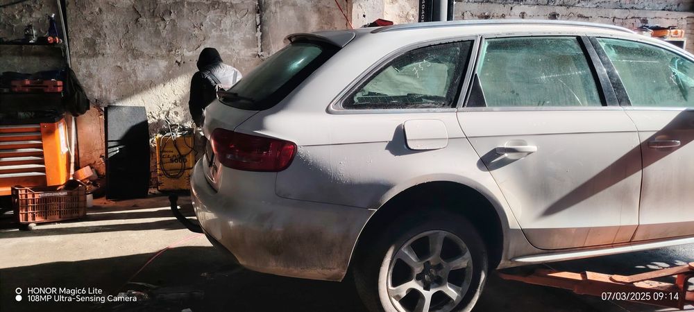 Haion fara luneta Audi A4 B8/8K (2007 - 2011)