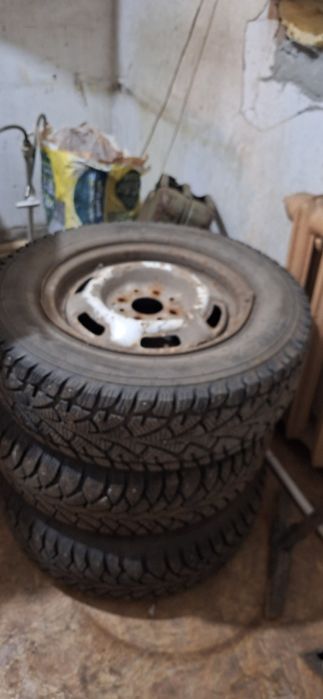Продам резину с дисками