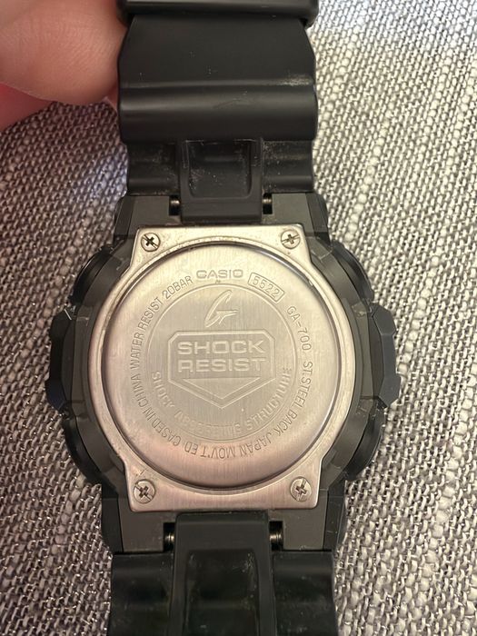 Часовник g shock ga 700