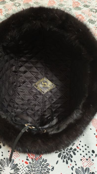 Продам норковую шапку