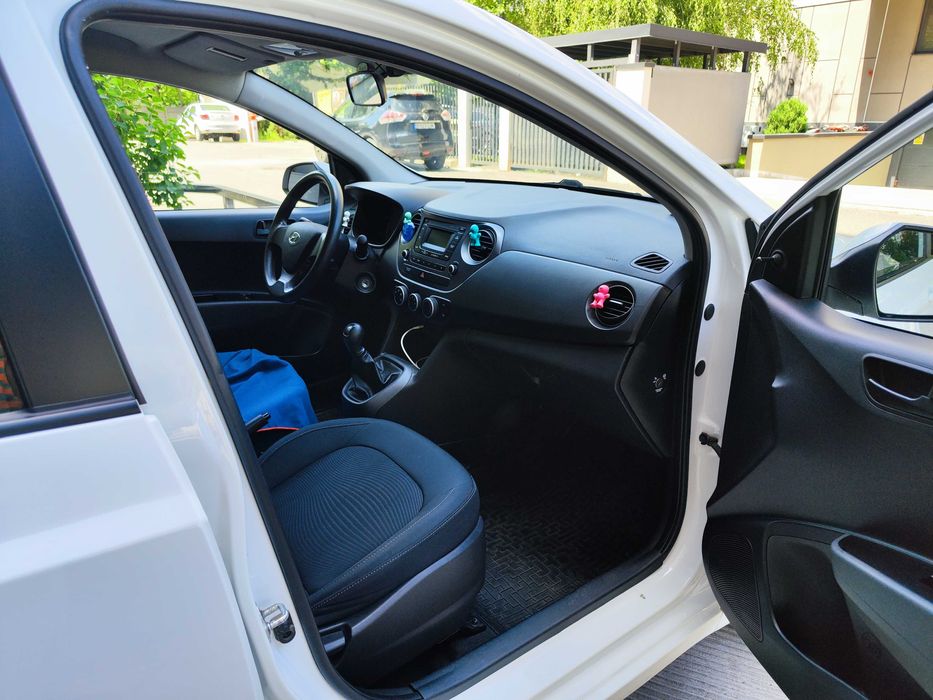 HYUNDAI i10 impecabil 2018