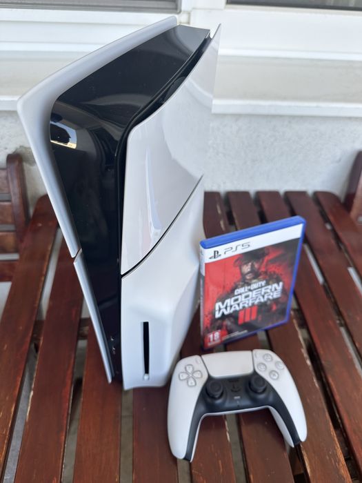 Playstation 5 slim disk edition 1 tb + CodMW3 joc+ garantie
