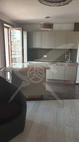 Дава се под наем Тристаен апартамент в Пловдив, Каменица 1 - 110 кв.м за 797.64 € - Снимка #1