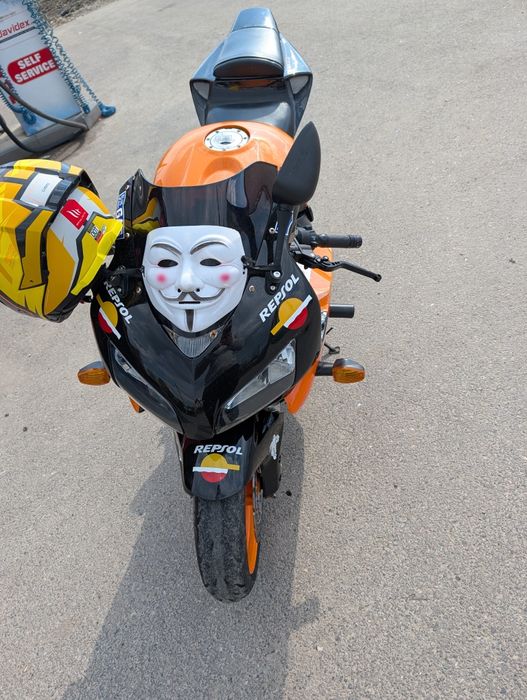 Honda cbr 1000rr
