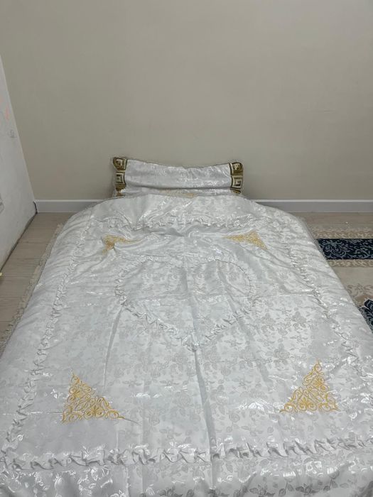 Махаббат   көрпесі