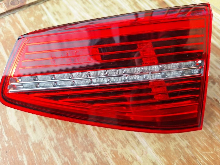 Stop dreapta full led pe haion vw Pasat b8