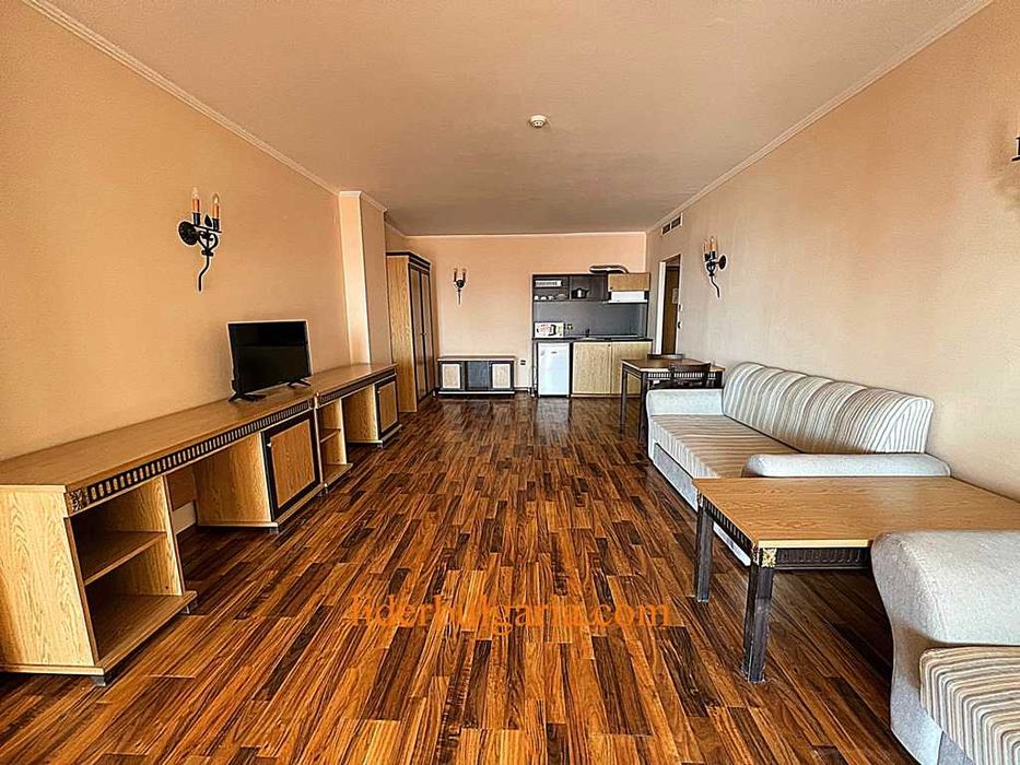 Продава се Двустаен апартамент в к.к. Елените - 94 кв.м за 757 €/кв.м - Снимка #3