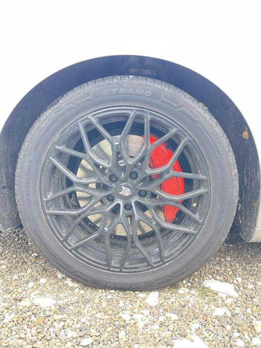 Jante FOX FX9 5x112 R19 Audi A8 4H / A6 C7 / Audi A5 8T 255/45 R19 DOT 2025