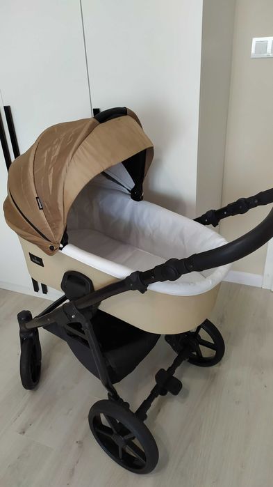 Бебешка количка 3в1 Buba Karina Light Beige / Светла Бежова