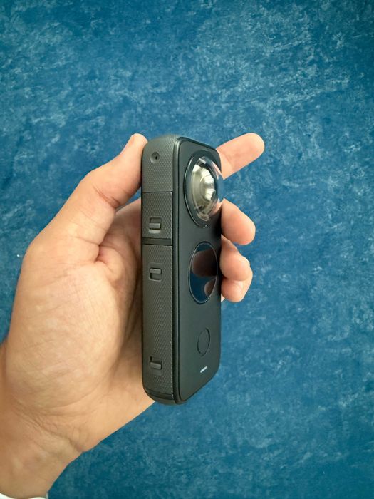 Продаю Insta360 ONE X2 (идеальное состояние)