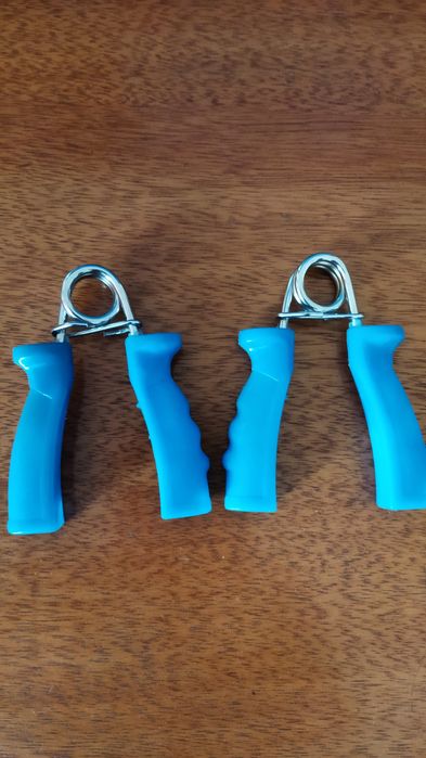 Экспандер. Тренажёр для пресса