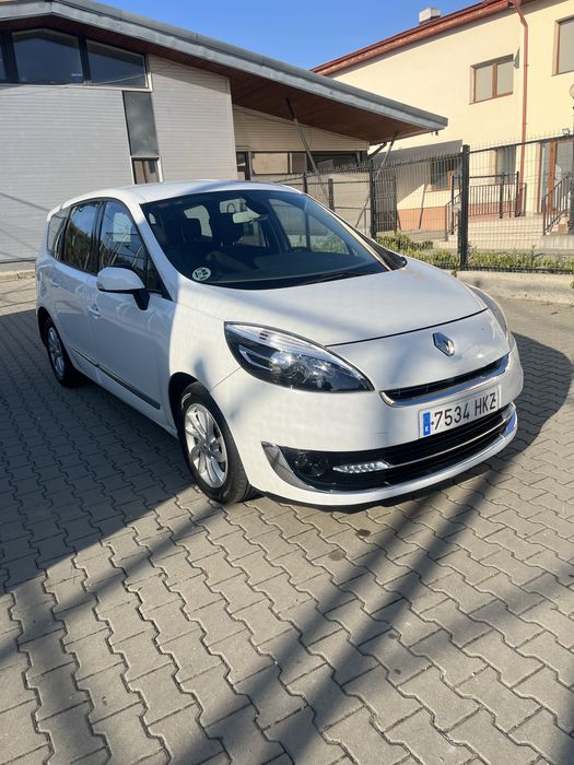 RENAULT Grand Scenic 2012 — imagine 2
