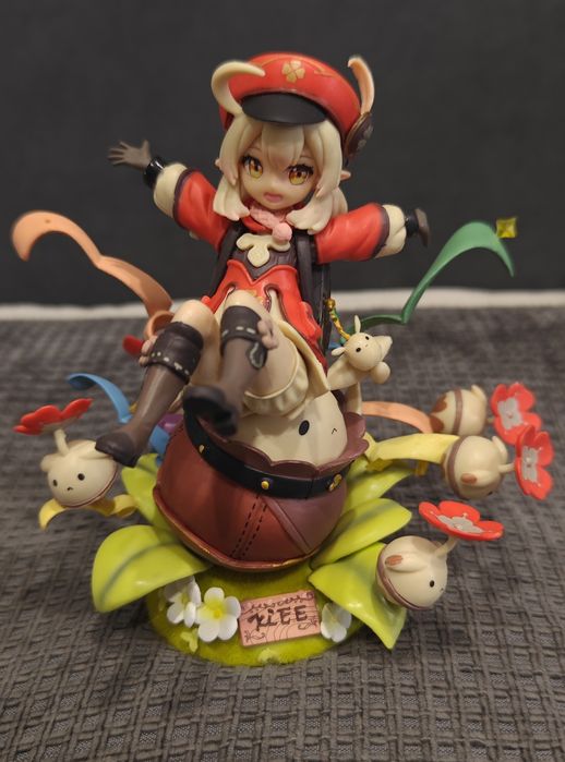 Фигурка Кли из Genshin Impact