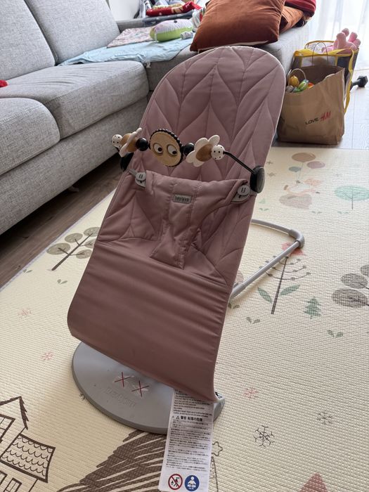 Baby Bjorn Balansoar cu bara jucarii inclusa