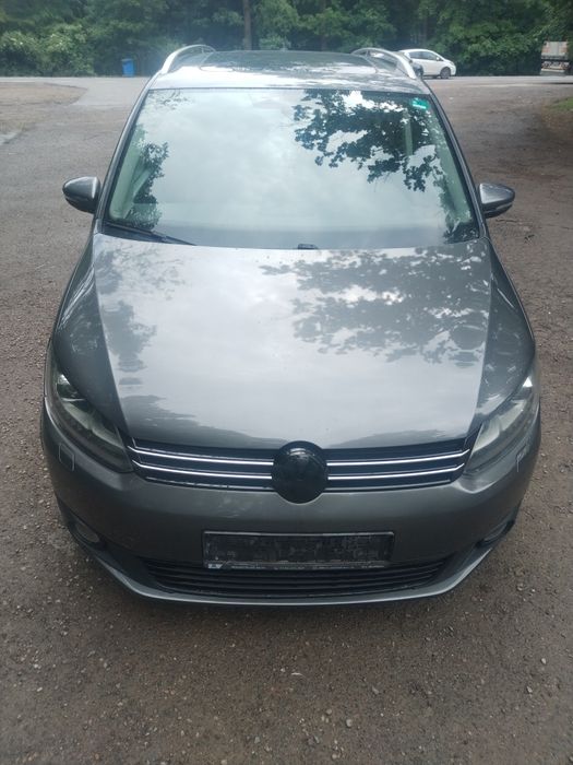 Vînd urgent WV Touran 2011   2.0tdi
