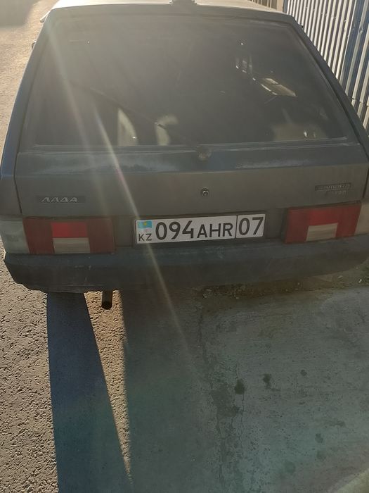 Продам машину не дороо