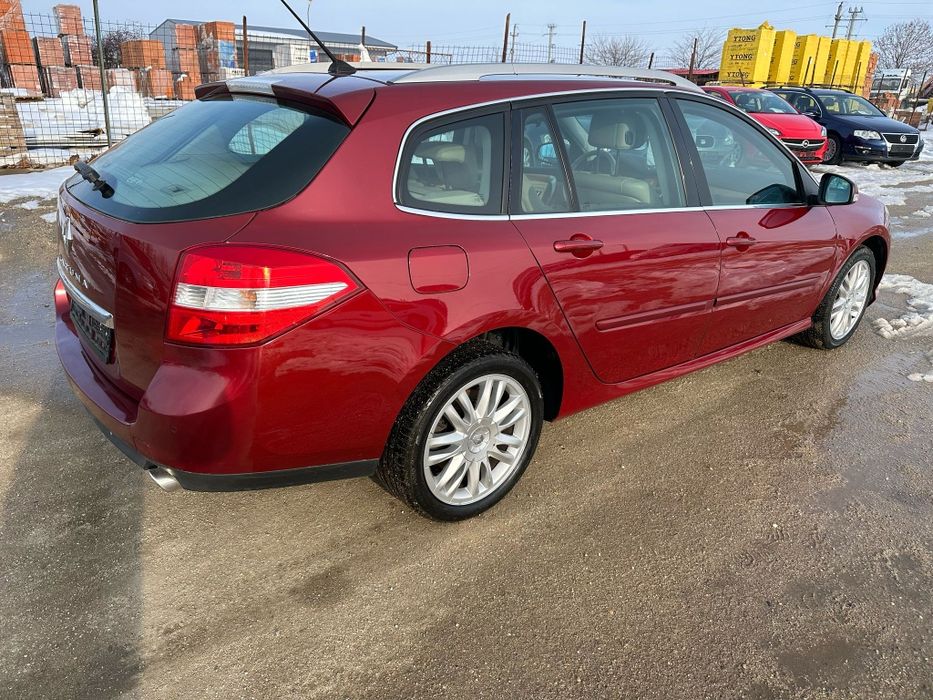 Vând Renault laguna lll 2.0 diesel an 2009