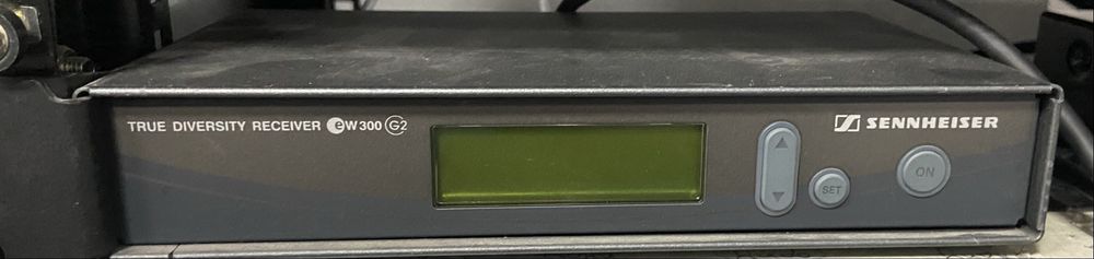 Sennheiser ew300 G2 с headset микрофон