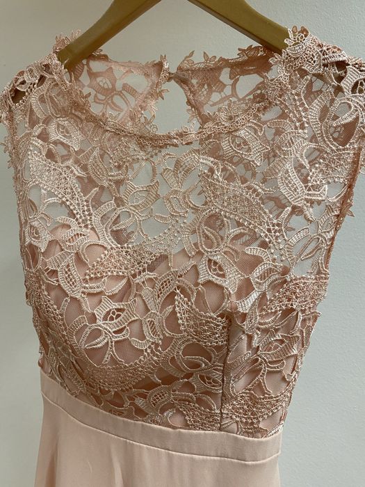 Нежно бебешко розова, дълга, официална рокля за повод